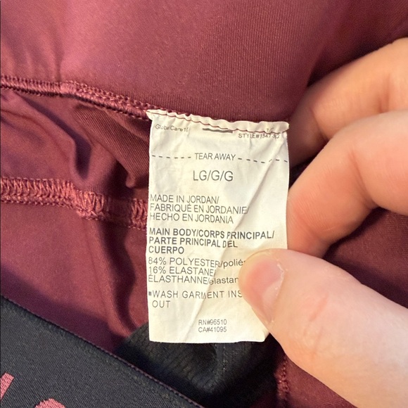 Under Armour Women's Burgundy Track Pants - Picture 4 of 4